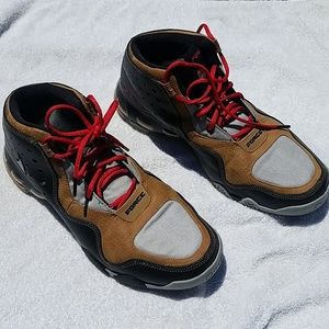 Nike Zoom Force Airmax 180 mens sz 14.    2S1E